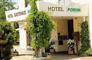 Forum Am Westkreuz Aparthotel 3*