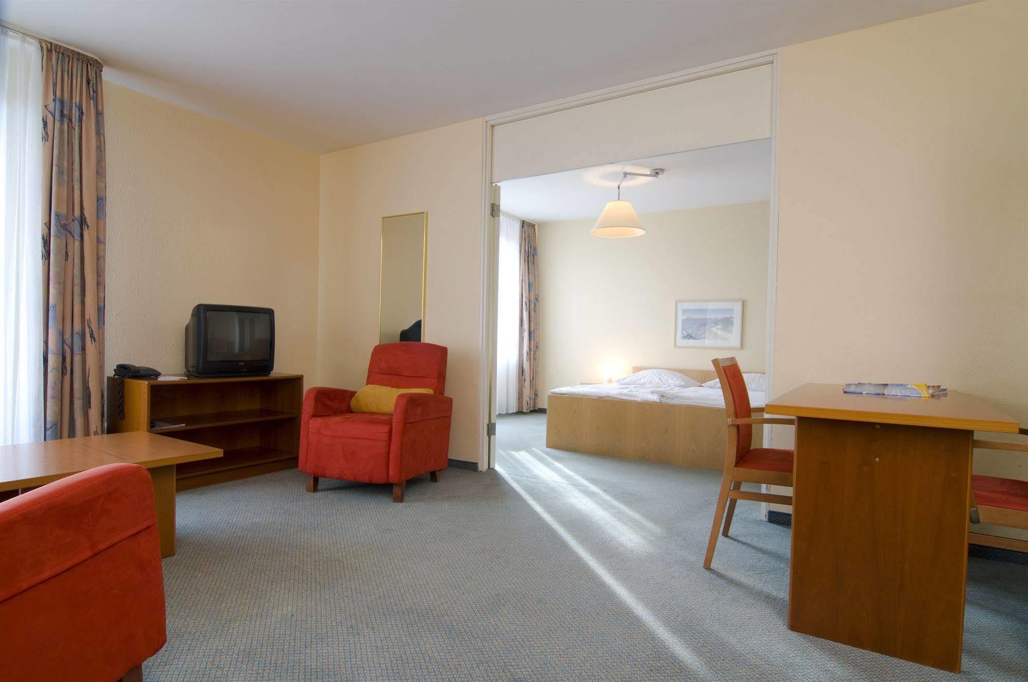 Forum Am Westkreuz Aparthotel