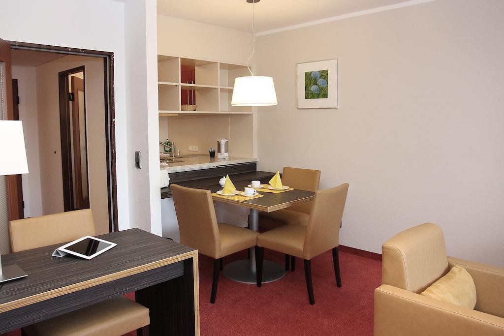 Aparthotel Forum Am Westkreuz 3*